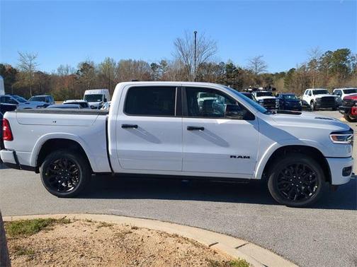 2025 RAM 1500 Limited