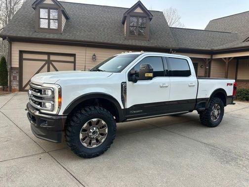 Star White Metallic Tri-Coat 2024 Ford F-350 King Ranch