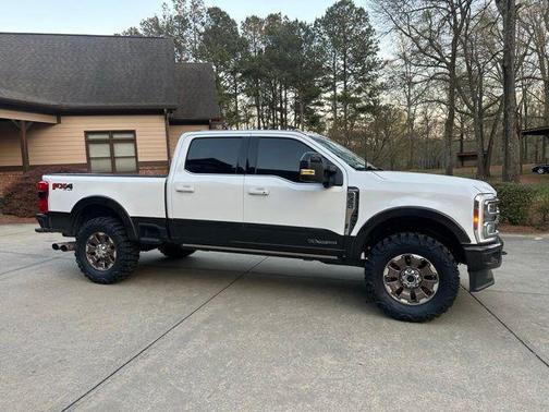 Star White Metallic Tri-Coat 2024 Ford F-350 King Ranch