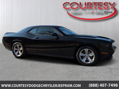 2019 Dodge Challenger SXT