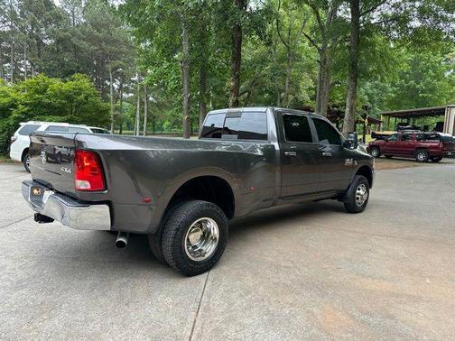 Granite Crystal Metallic Clearcoat 2016 RAM 3500 SLT