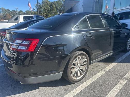 2017 Ford Taurus Limited