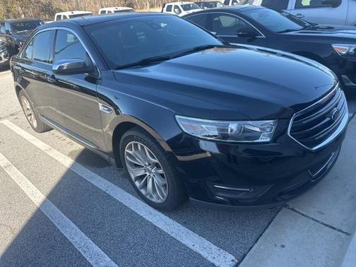 2017 Ford Taurus Limited