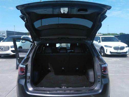 Diamond Black Crystal Pearlcoat 2024 Jeep Compass Latitude