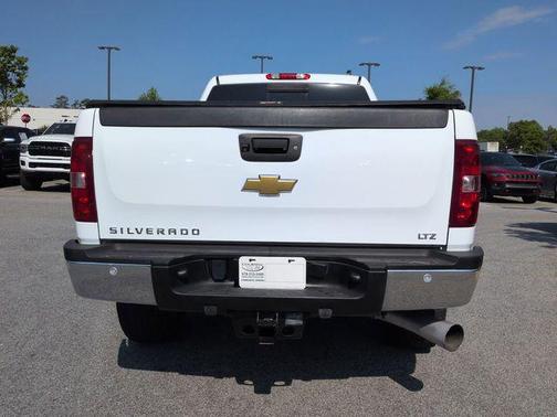 Summit White 2013 Chevrolet Silverado 2500 LTZ