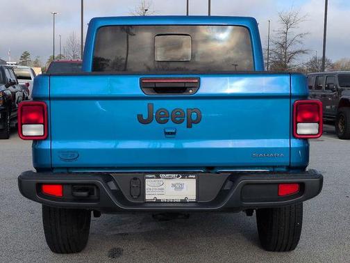 2026 Jeep Gladiator Sahara 4x4