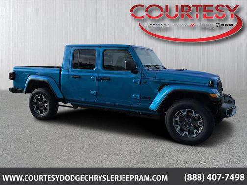 2026 Jeep Gladiator Sahara 4x4
