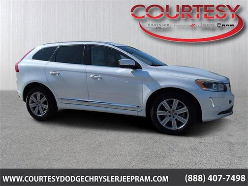 2017 Volvo XC60 T5 Inscription