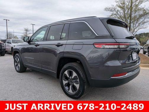 2023 Jeep Grand Cherokee 4xe Base