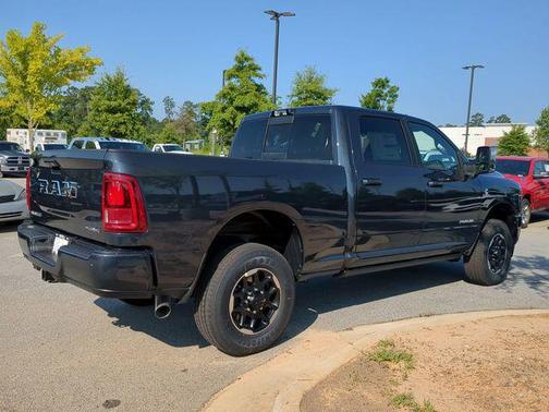 2025 RAM 2500 Laramie Crew Cab 4x4 6'4' Box