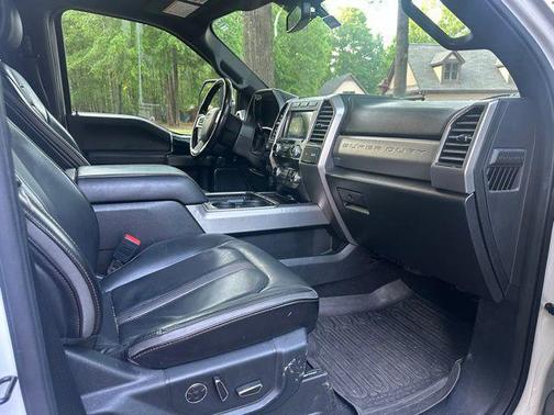 White Metallic 2020 Ford F-250 Platinum