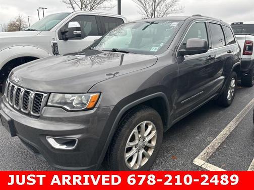 2021 Jeep Grand Cherokee Laredo