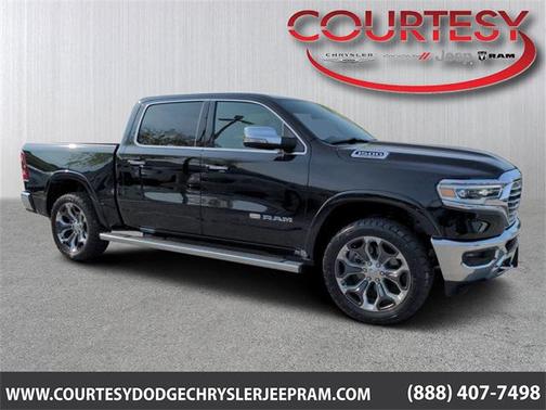 Photo 1 of 27 of 2019 RAM 1500 Longhorn