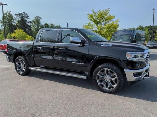 Photo 2 of 27 of 2019 RAM 1500 Longhorn