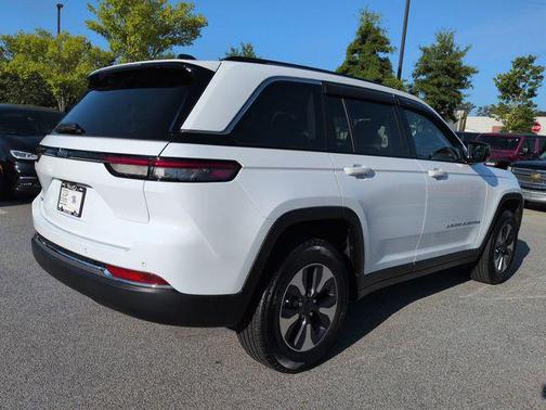 Bright White Clearcoat 2022 Jeep Grand Cherokee 4xe Base