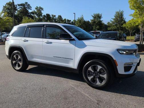 Bright White Clearcoat 2022 Jeep Grand Cherokee 4xe Base