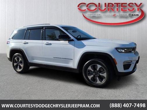 Bright White Clearcoat 2022 Jeep Grand Cherokee 4xe Base