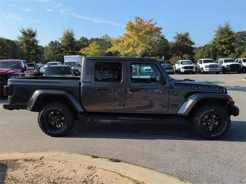 2025 Jeep Gladiator High Tide