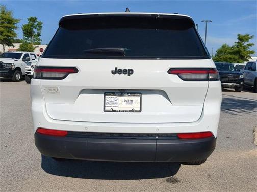 2025 Jeep Grand Cherokee L Altitude