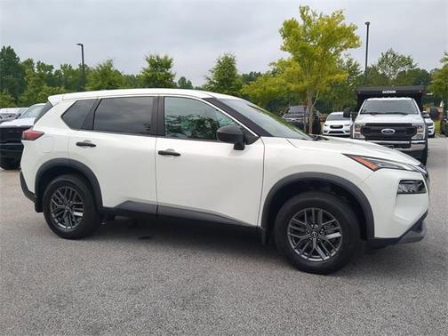 2022 Nissan Rogue S