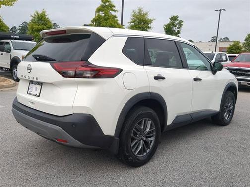 2022 Nissan Rogue S