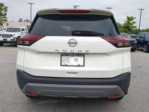 2022 Nissan Rogue S