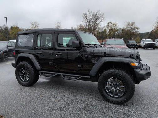 Black Clearcoat 2026 Jeep Wrangler Sport
