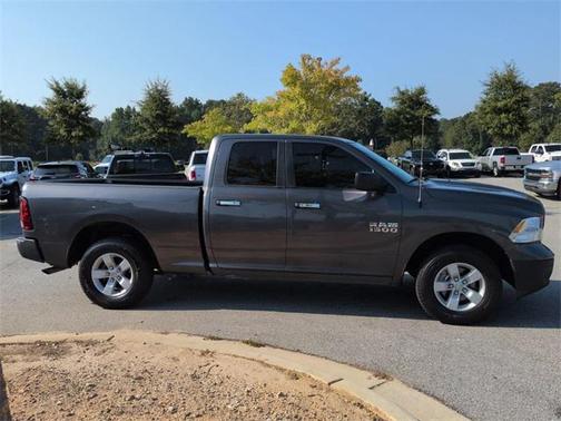 2016 RAM 1500 SLT