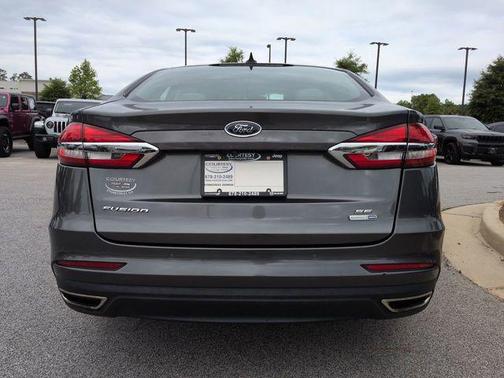 Gray 2019 Ford Fusion SE