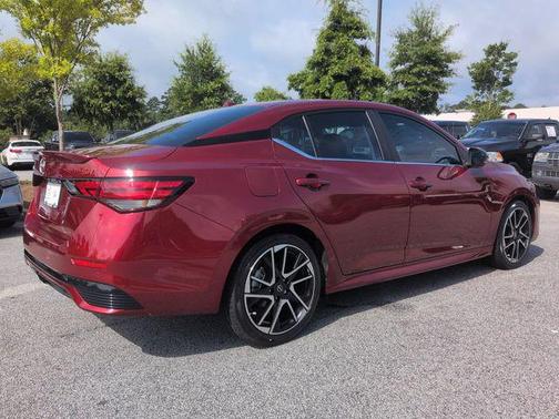 Scarlet Ember Tintcoat 2024 Nissan Sentra SR