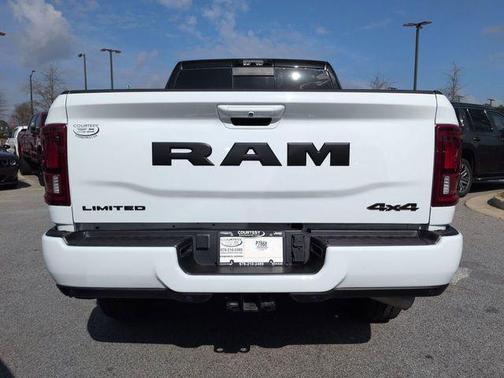 2025 RAM 2500 Limited Crew Cab 4x4 6'4' Box