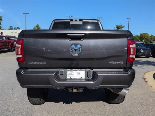 2022 RAM 3500 Laramie Crew Cab 4x4 6'4' Box