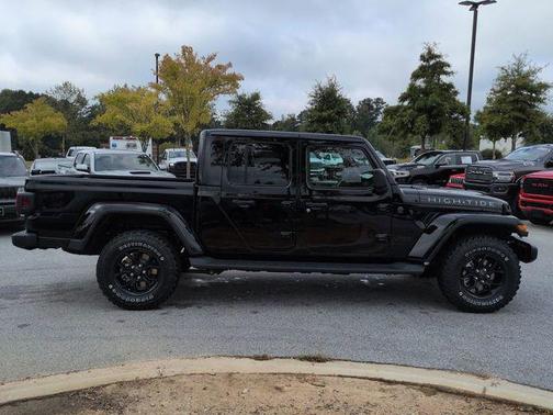 2025 Jeep Gladiator High Tide