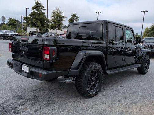 2025 Jeep Gladiator High Tide