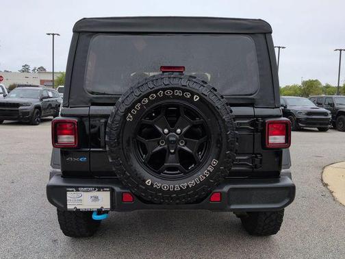 Black Clearcoat 2023 Jeep Wrangler 4xe Willys