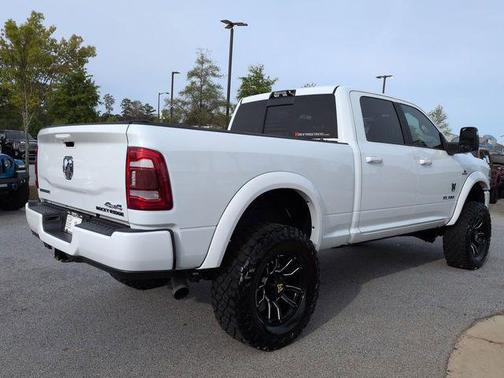 Bright White Clearcoat 2023 RAM 2500 Big Horn Crew Cab 4x4 6'4' Box