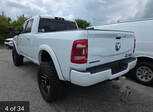 Bright White Clearcoat 2023 RAM 2500 Big Horn Crew Cab 4x4 6'4' Box