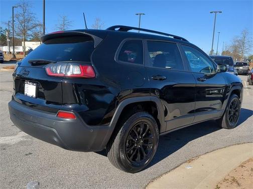 2023 Jeep Cherokee Altitude