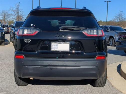 2023 Jeep Cherokee Altitude