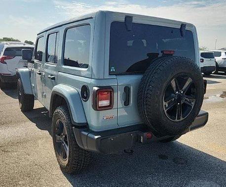 2023 Jeep Wrangler 4-Door Sahara Altitude 4x4