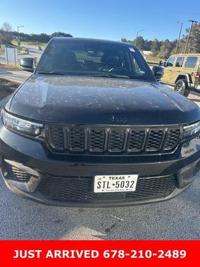 2023 Jeep Grand Cherokee Altitude