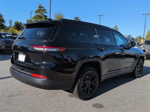 2024 Jeep Grand Cherokee L Altitude