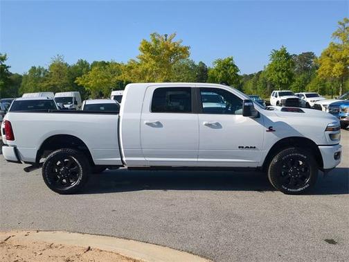 2025 RAM 2500 Laramie Crew Cab 4x4 6'4' Box
