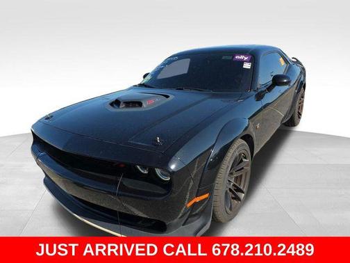 Pitch Black Clearcoat 2022 Dodge Challenger R/T Scat Pack Widebody