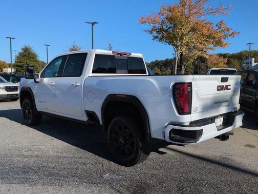 2024 GMC Sierra 2500 AT4