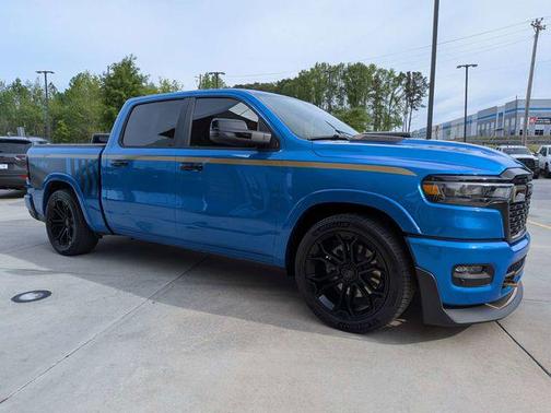 Hydro Blue Pearlcoat 2026 RAM 1500 Big Horn/Lone Star