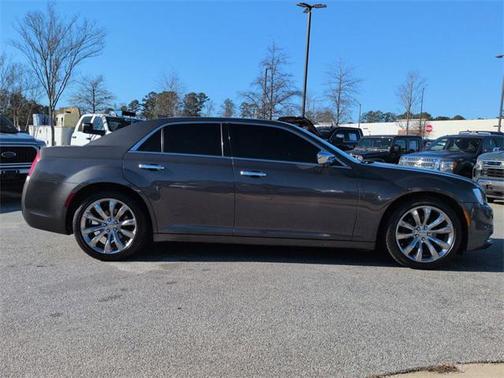 2020 Chrysler 300 Limited