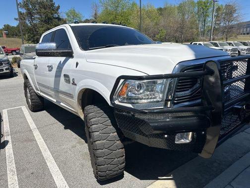 Bright White Clearcoat 2018 RAM 2500 Longhorn