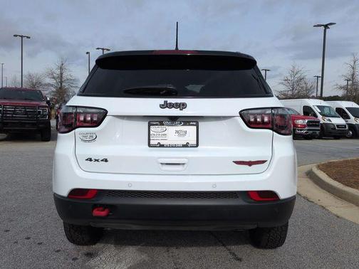 2026 Jeep Compass Trailhawk