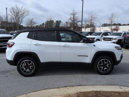 2026 Jeep Compass Trailhawk